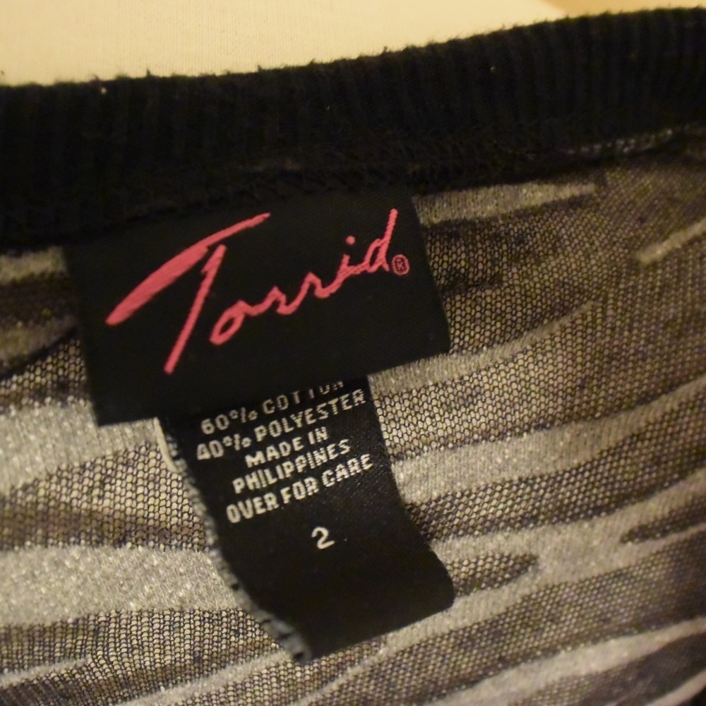 Torrid Sheer Top Blouse - Picture 5 of 5